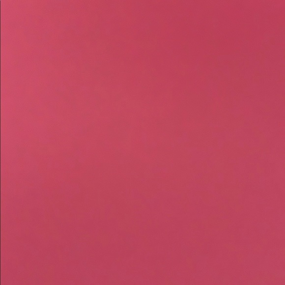 Meet your Posher, Lauryn - Picture 1 of 1